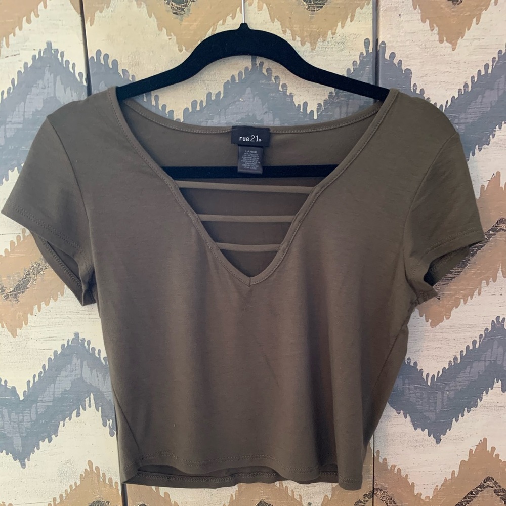 Rue21 Supersoft Crop top